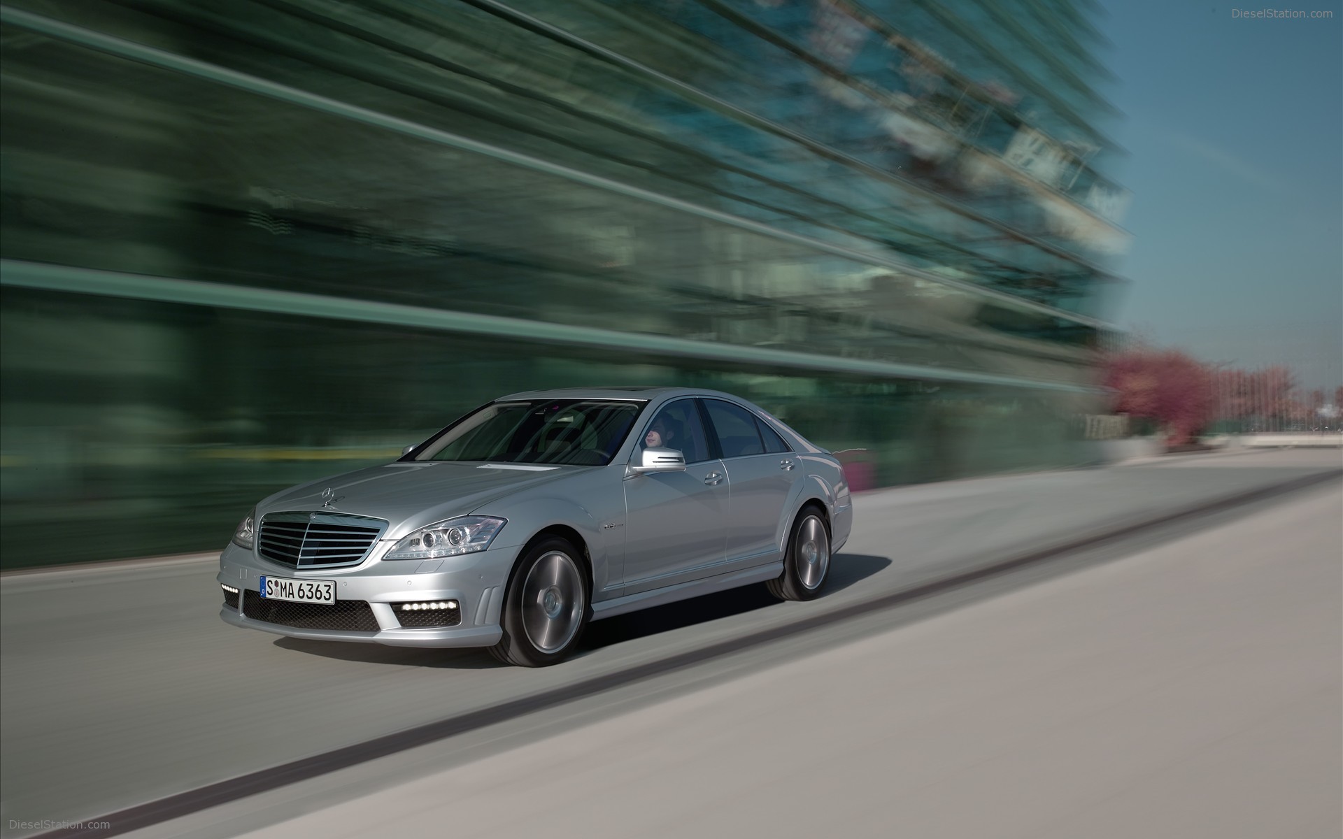 2010 Mercedes Benz S63 AMG
