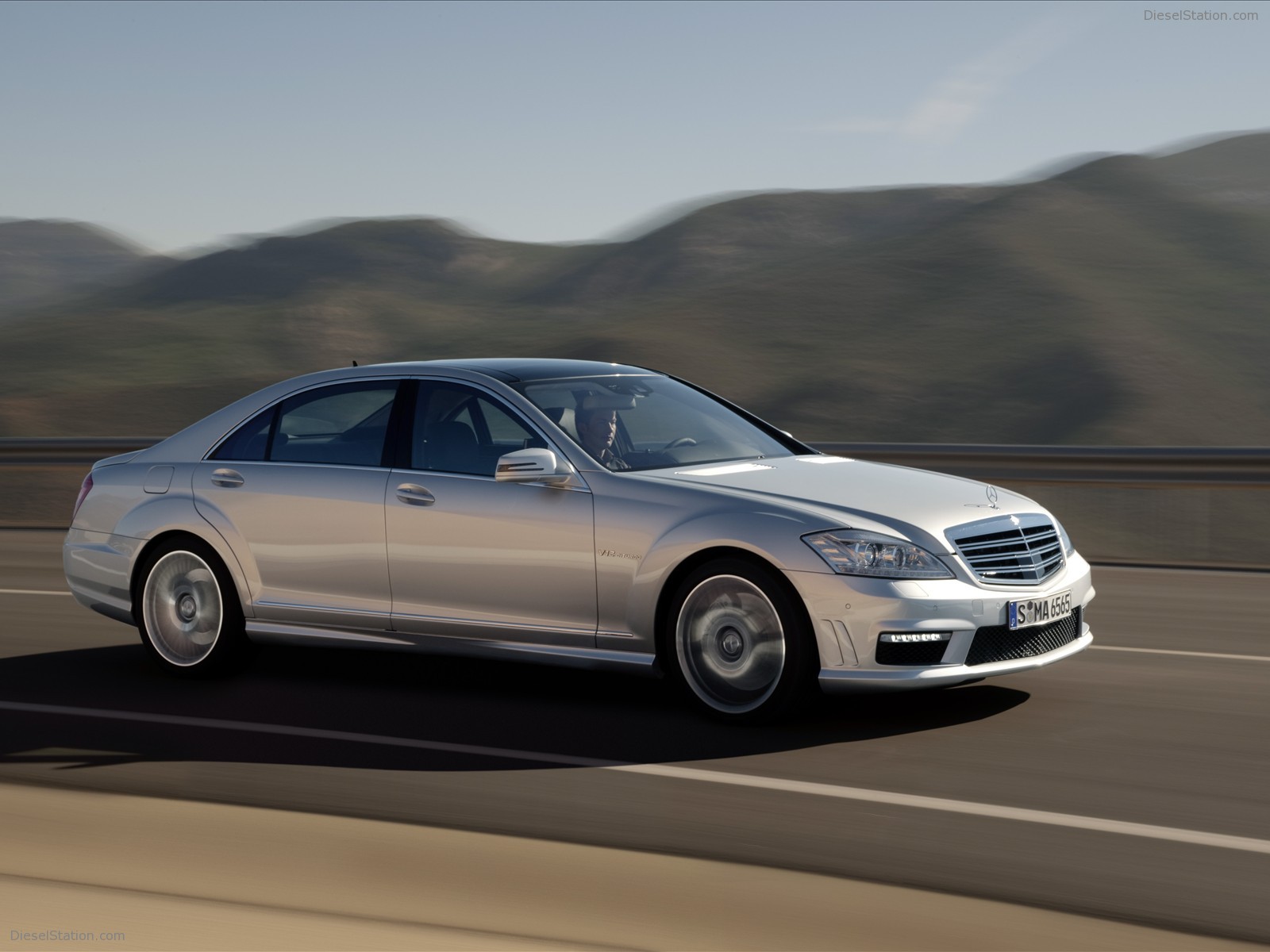 2010 Mercedes Benz S65 AMG