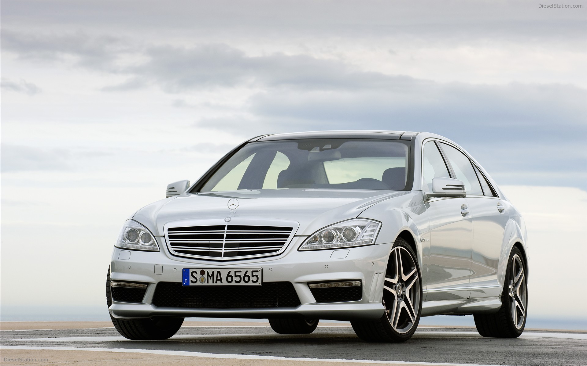 2010 Mercedes Benz S65 AMG