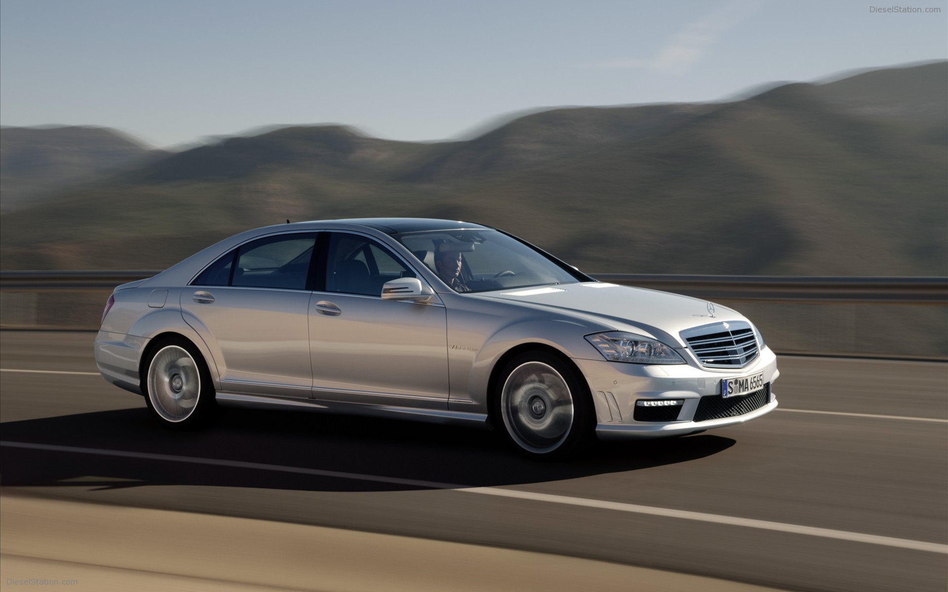 2010 Mercedes Benz S65 AMG