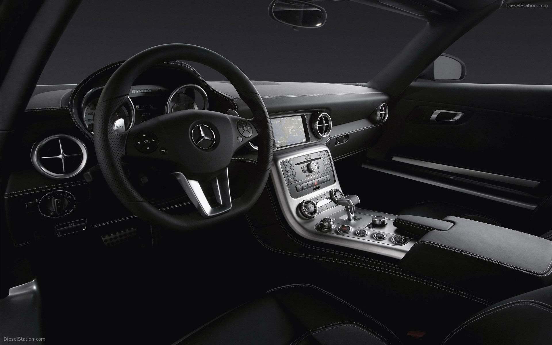 2011 Mercedes Benz SLS AMG Interior