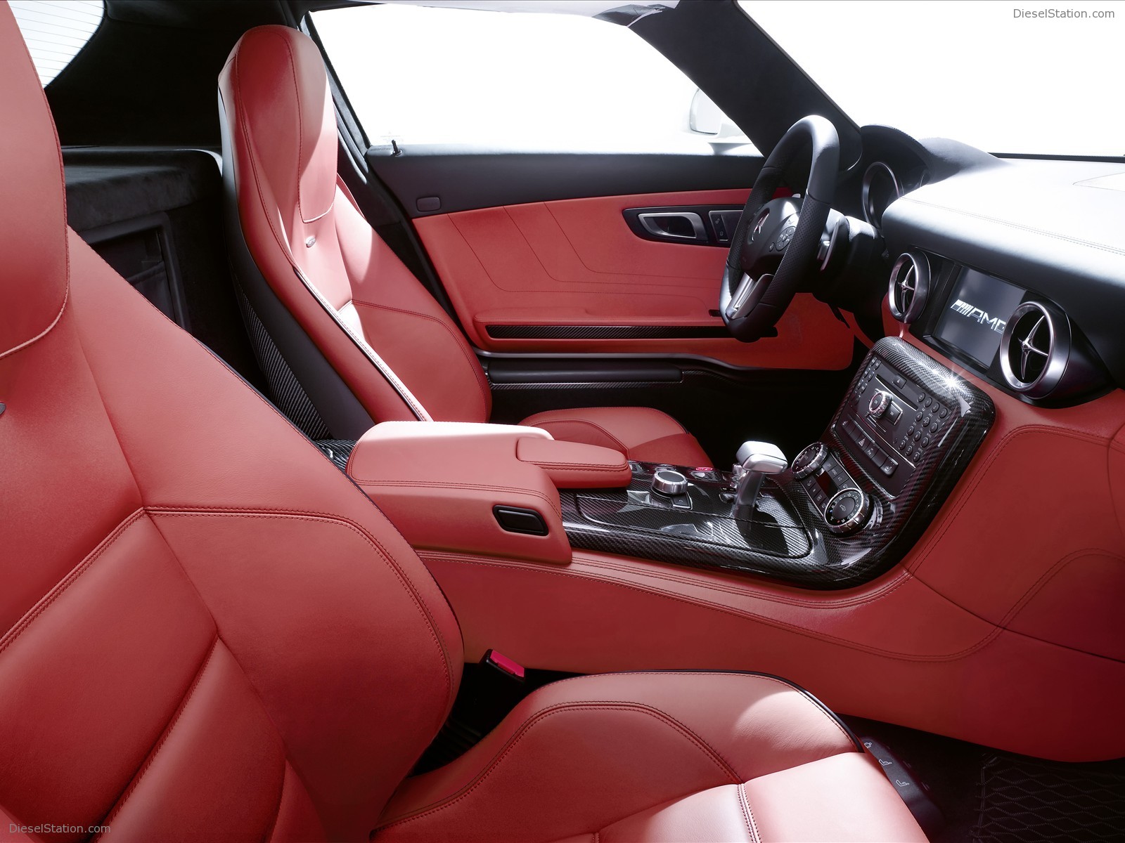 2011 Mercedes Benz SLS AMG in Depth