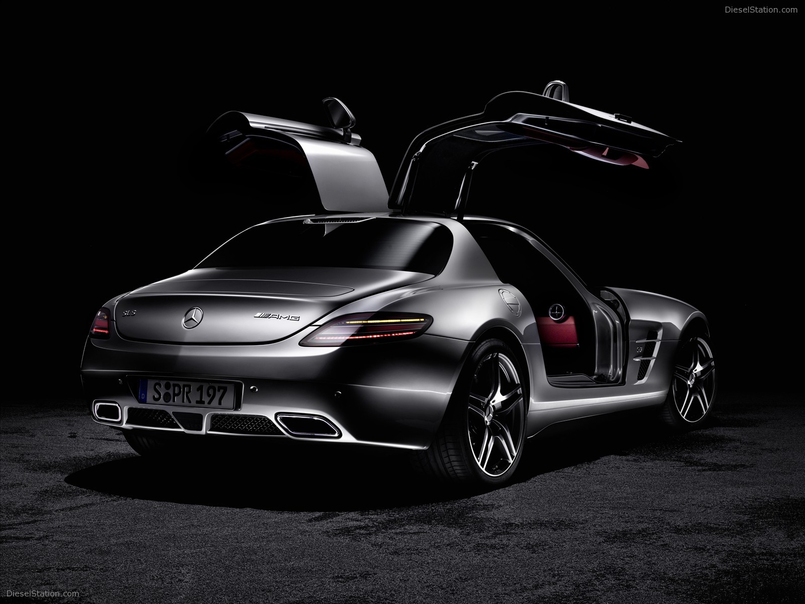 2011 Mercedes Benz SLS AMG in Depth