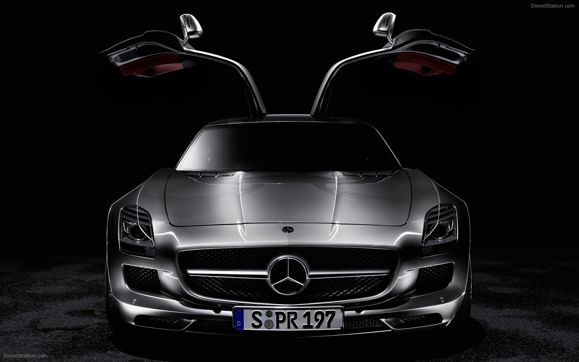 2011 Mercedes Benz SLS AMG in Depth