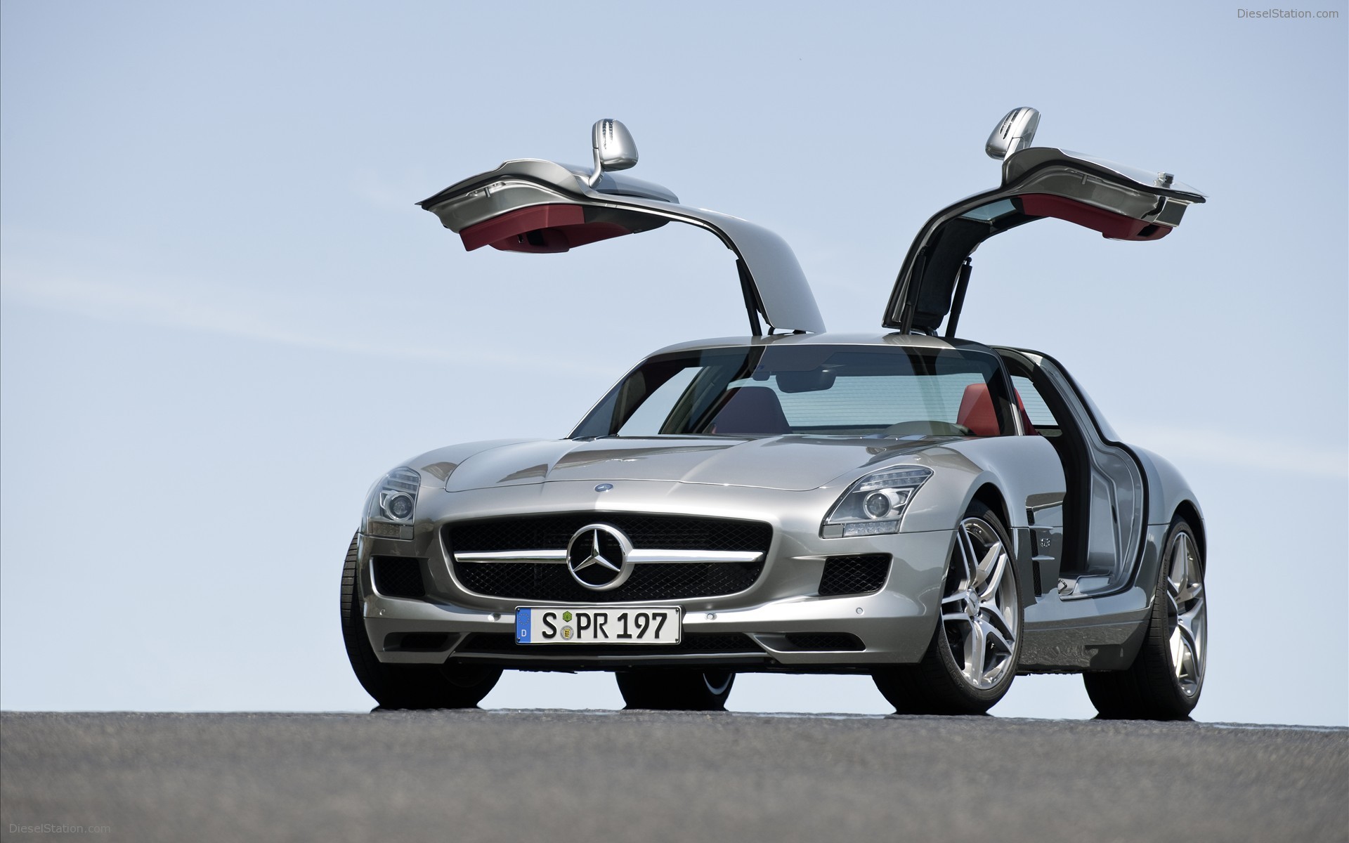 2011 Mercedes Benz SLS AMG in Depth