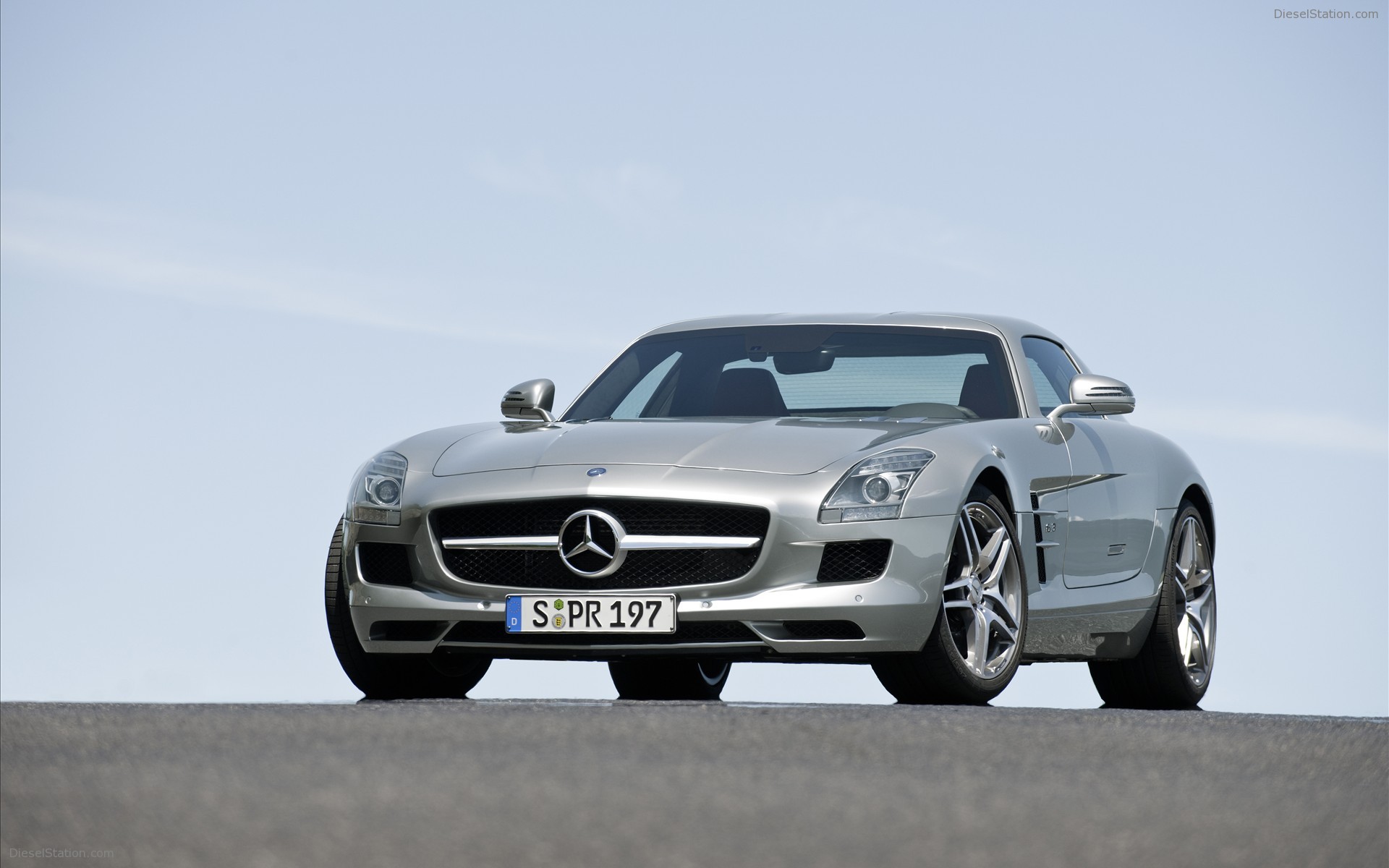 2011 Mercedes Benz SLS AMG in Depth
