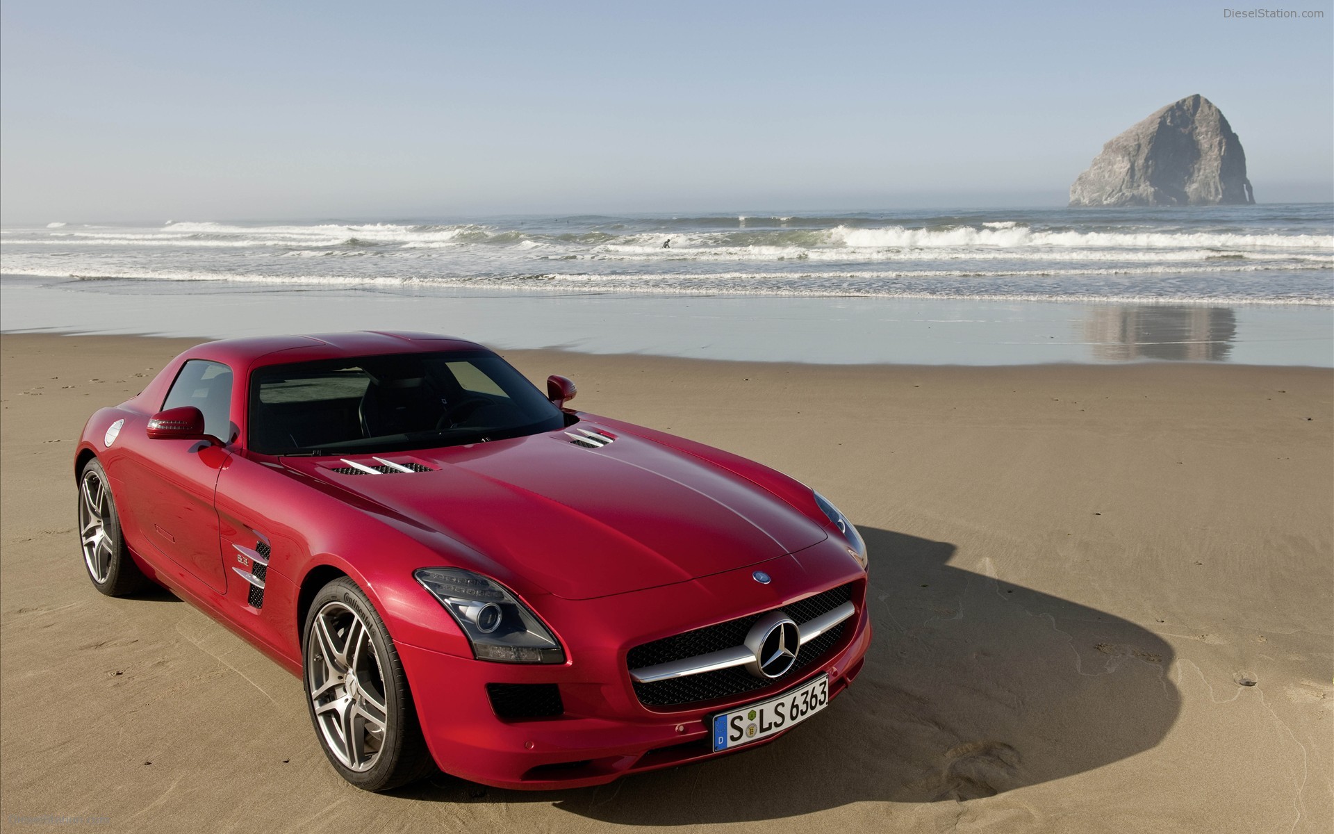 2011 Mercedes Benz SLS AMG in Depth