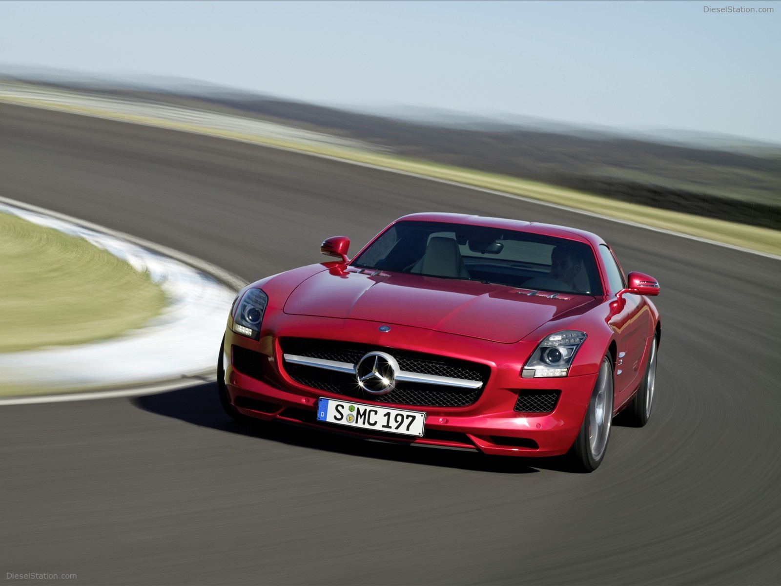 2011 Mercedes-Benz SLS AMG 