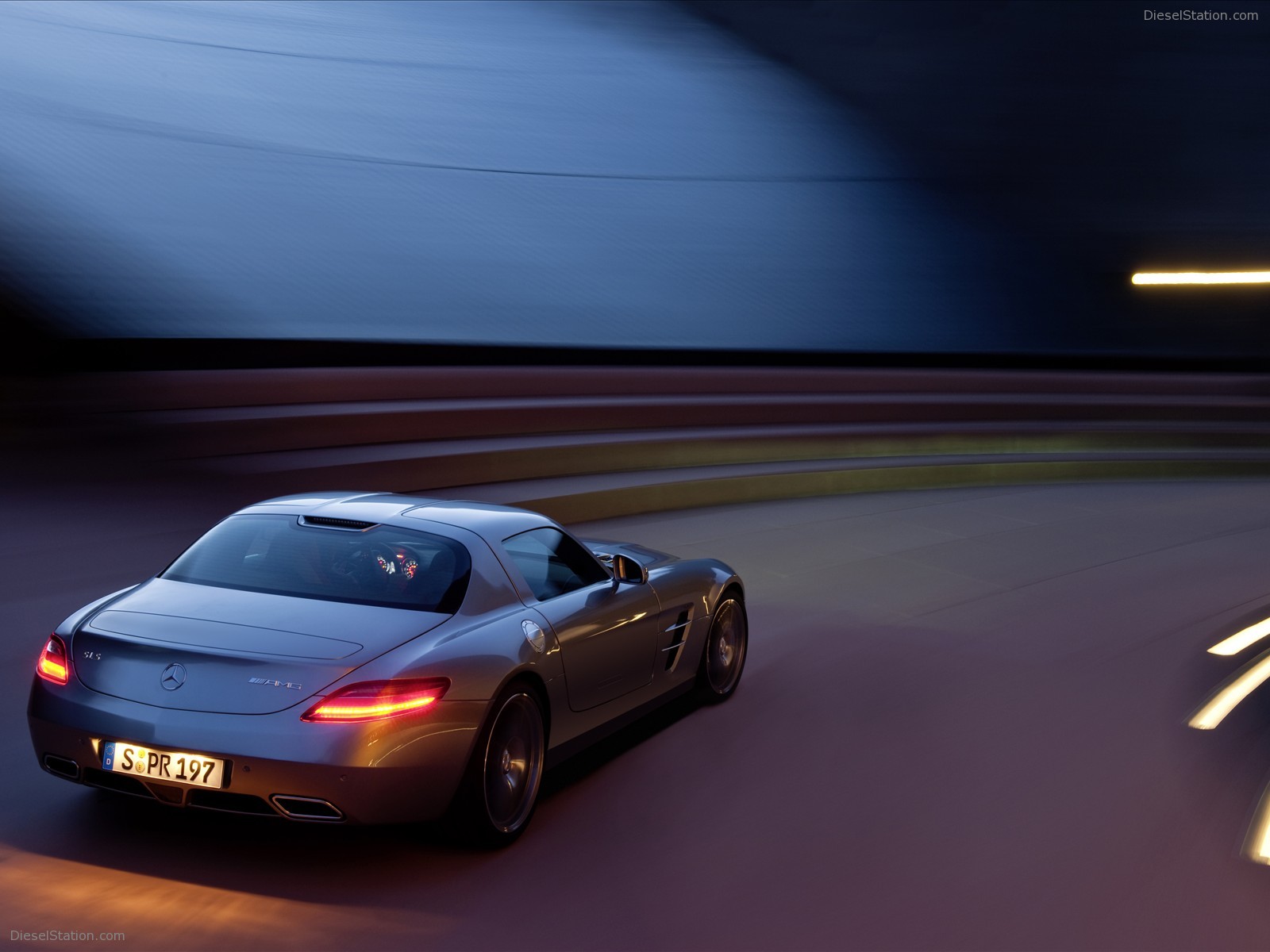 2011 Mercedes-Benz SLS AMG 