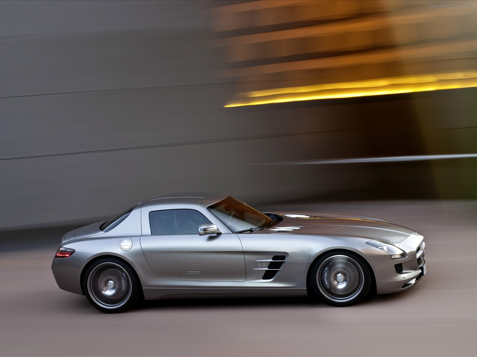 2011 Mercedes-Benz SLS AMG 