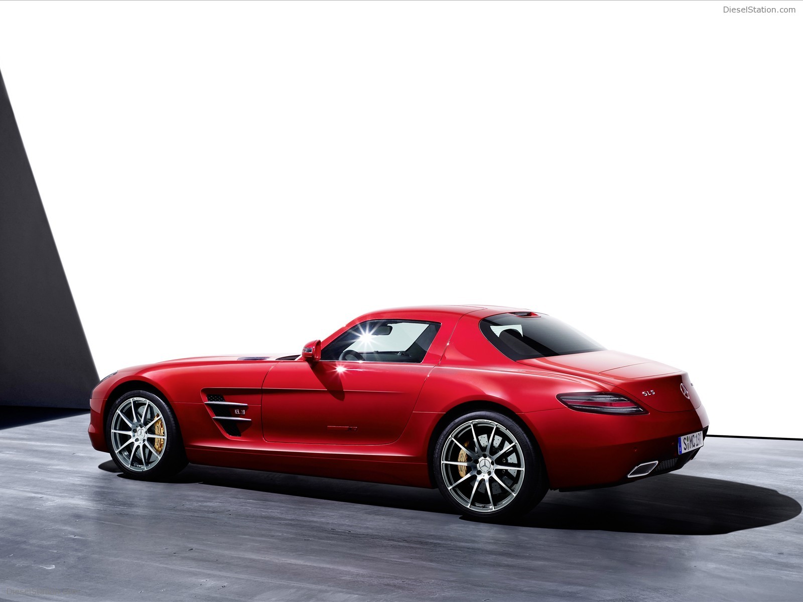 2011 Mercedes-Benz SLS AMG 