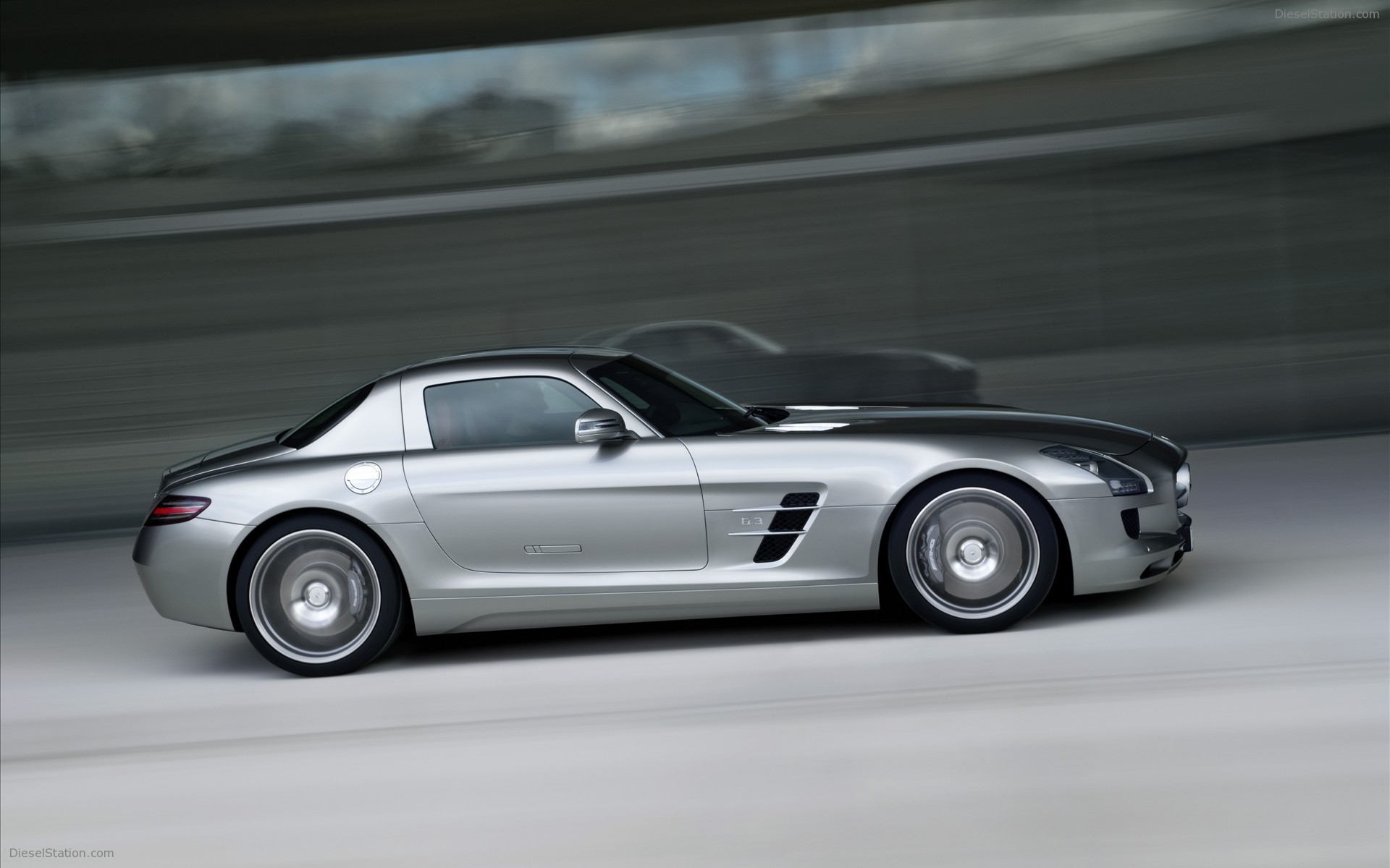 2011 Mercedes-Benz SLS AMG 