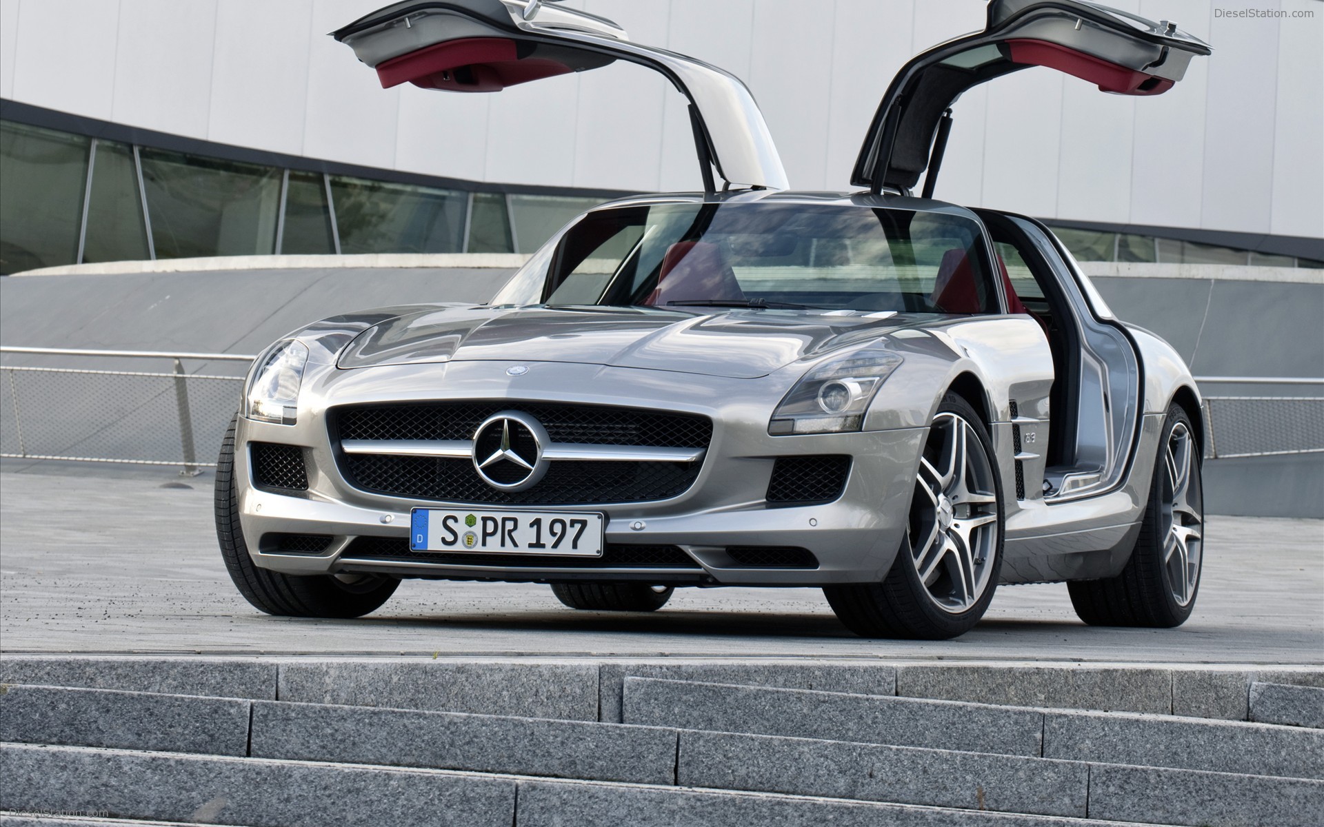 2011 Mercedes-Benz SLS AMG 