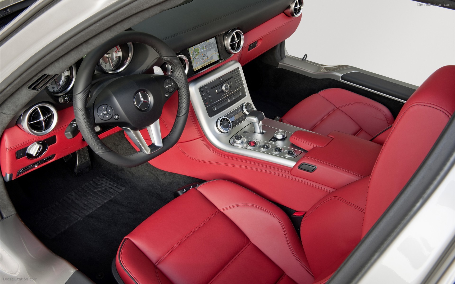 2011 Mercedes-Benz SLS AMG 