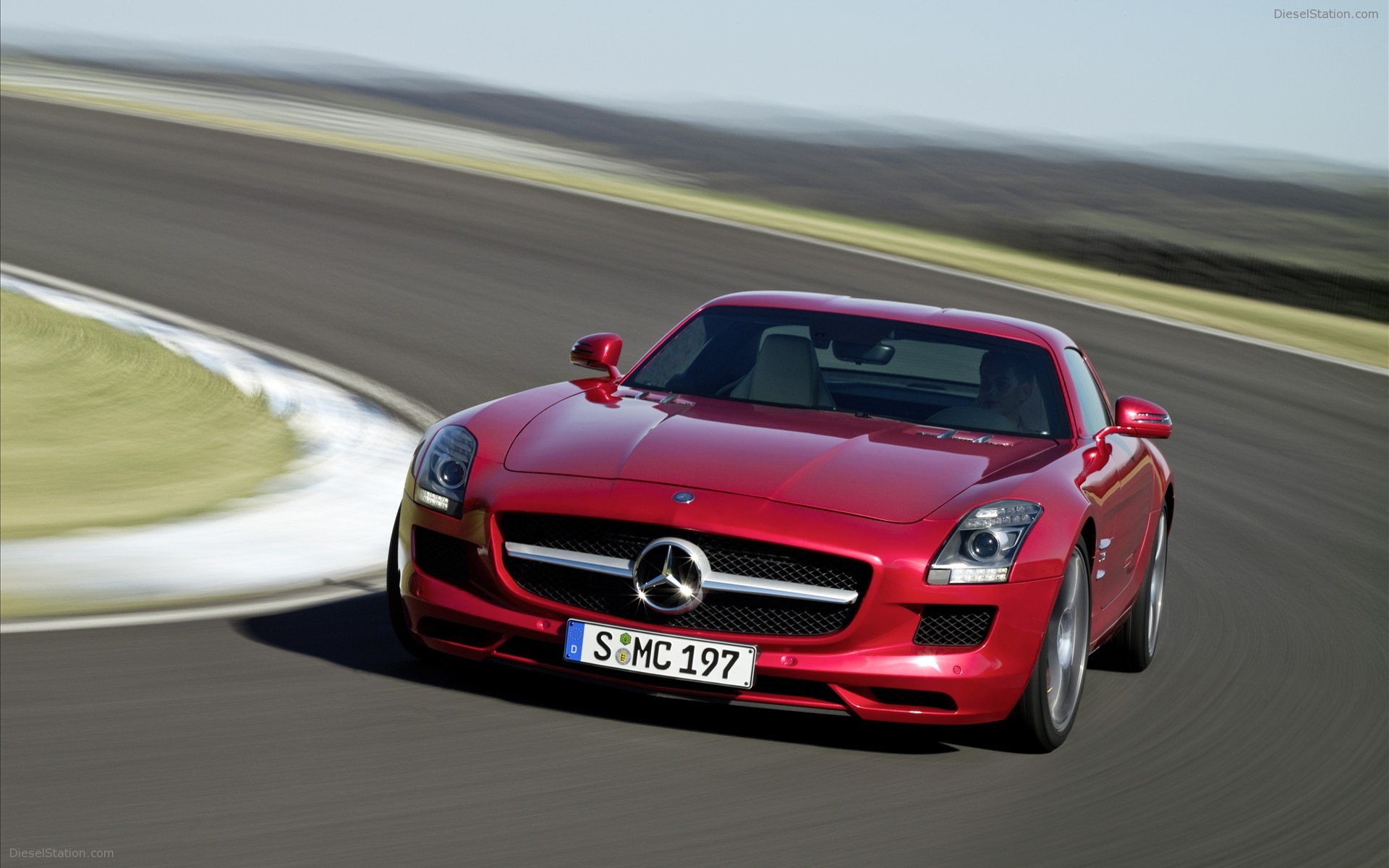 2011 Mercedes-Benz SLS AMG 