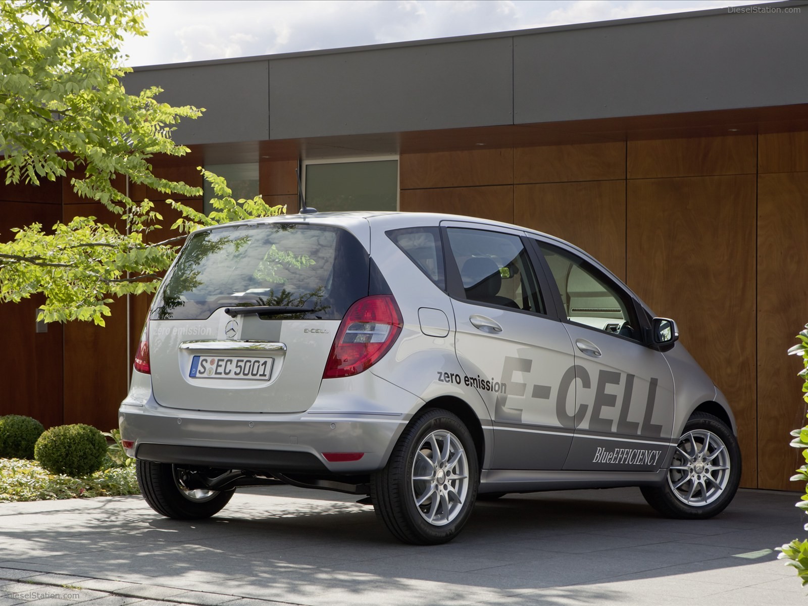 Mercedes-Benz A-Class E-CELL 2011