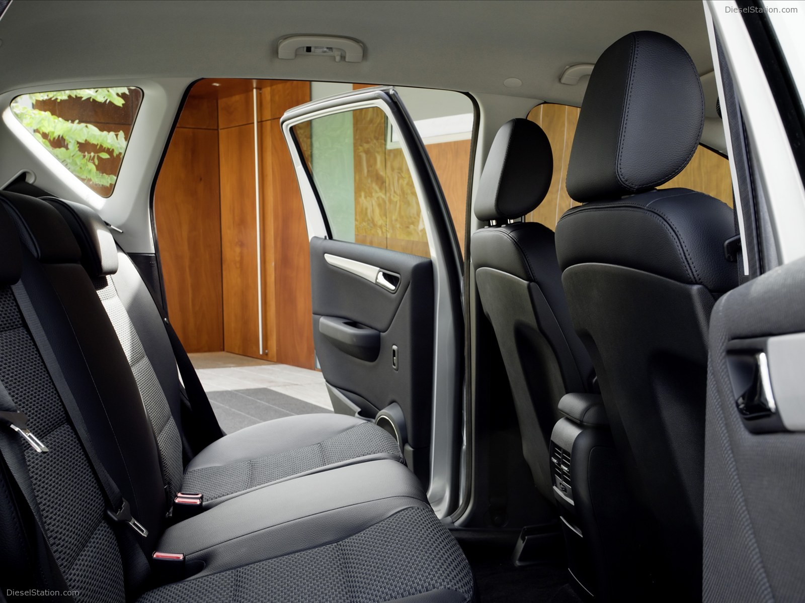 Mercedes-Benz A-Class E-CELL 2011