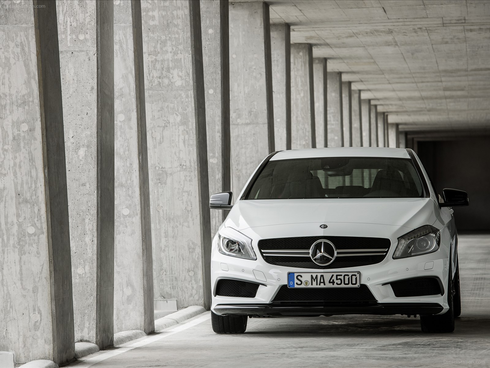 Mercedes-Benz A45 AMG 2014