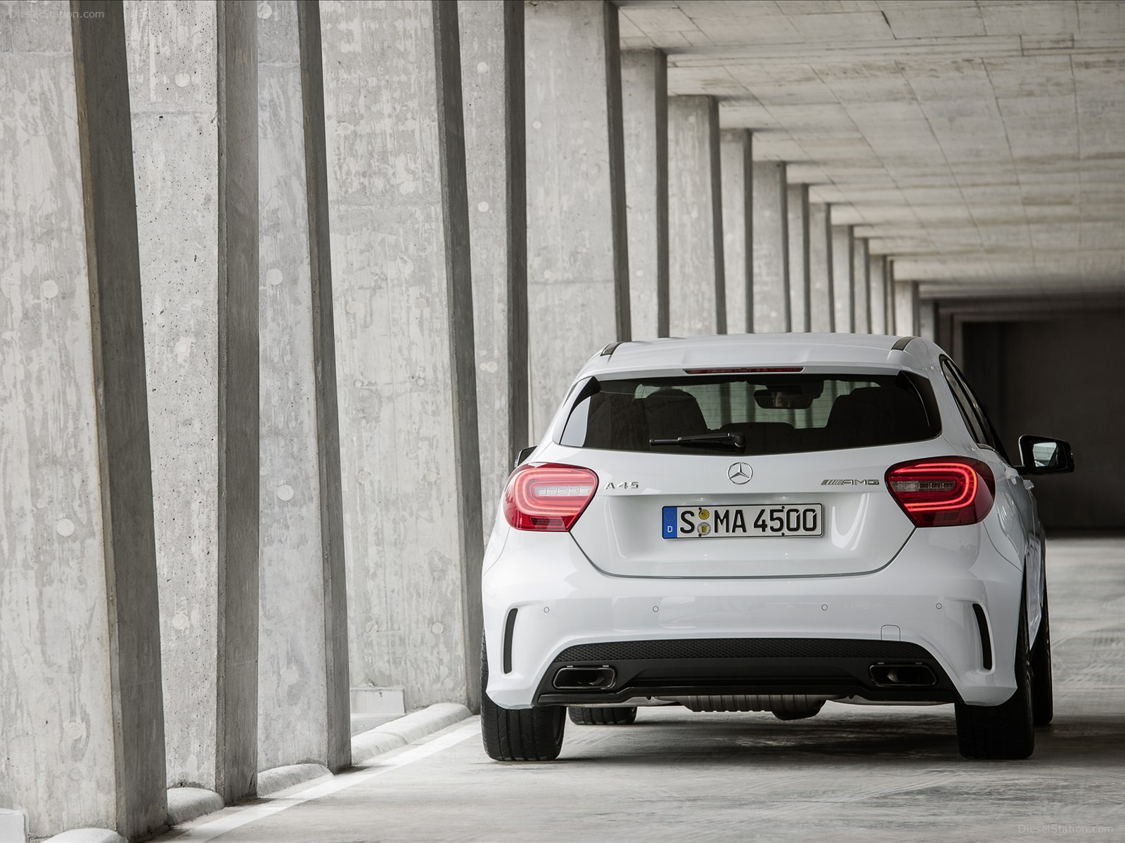 Mercedes-Benz A45 AMG 2014