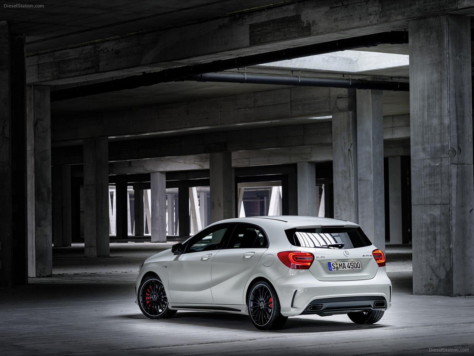 Mercedes-Benz A45 AMG 2014