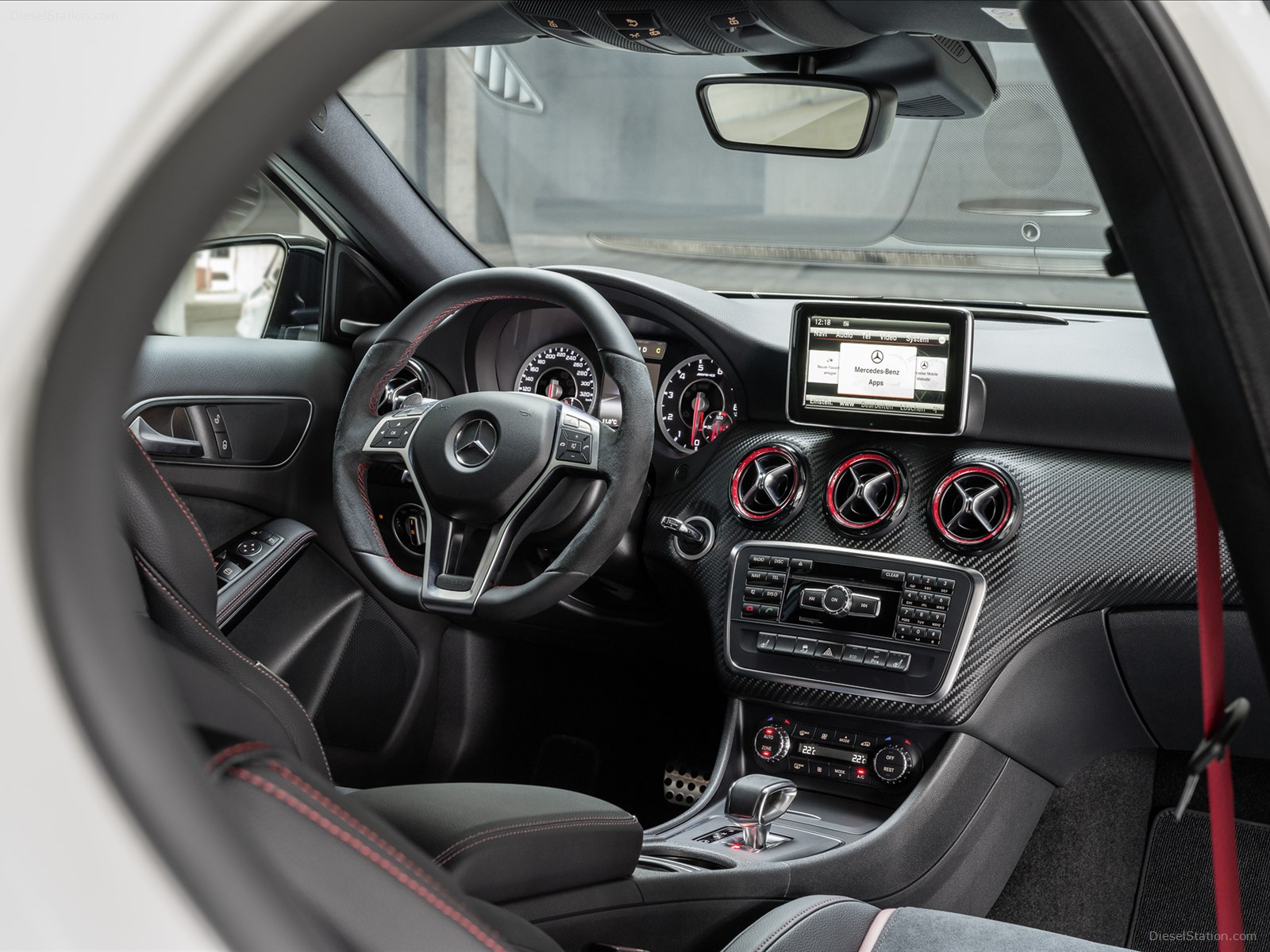Mercedes-Benz A45 AMG 2014