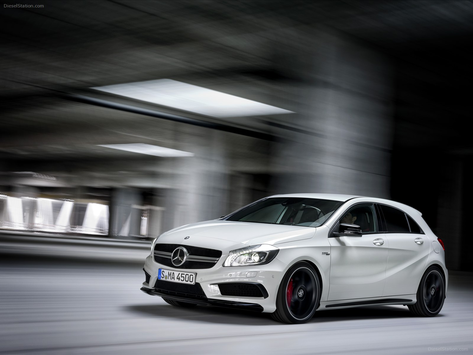 Mercedes-Benz A45 AMG 2014