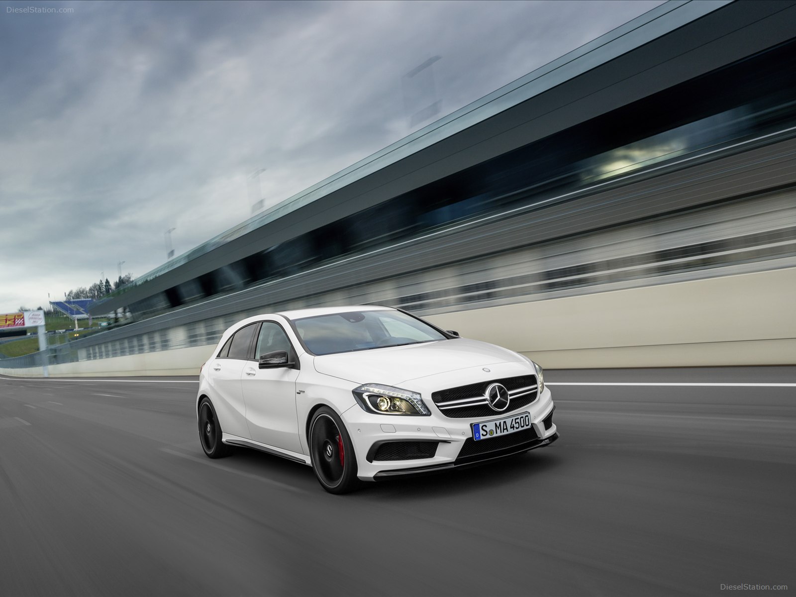 Mercedes-Benz A45 AMG 2014