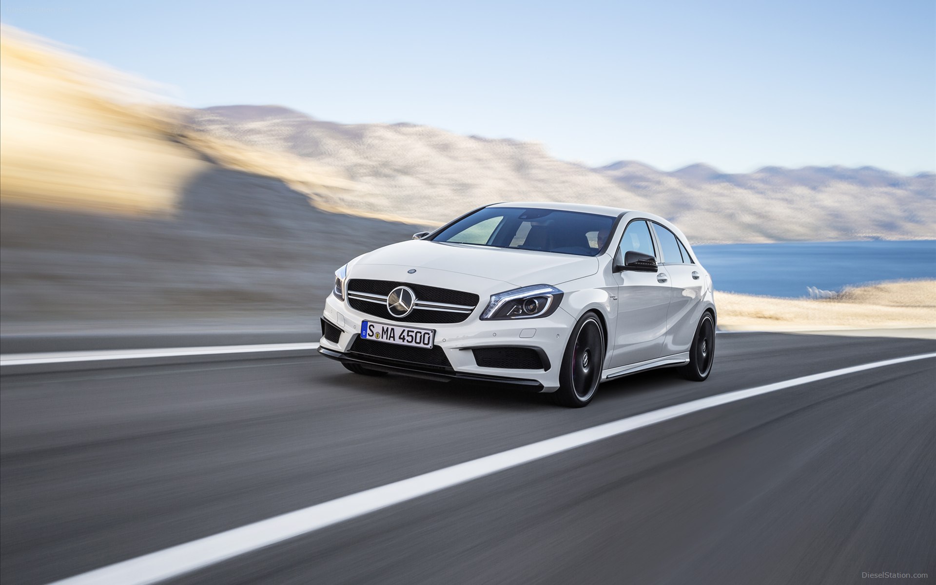 Mercedes-Benz A45 AMG 2014