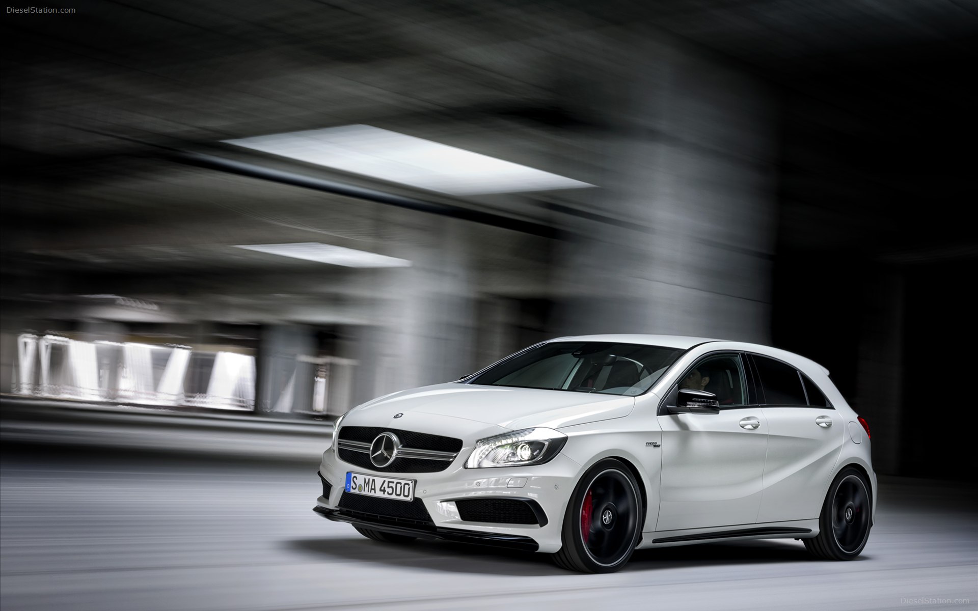 Mercedes-Benz A45 AMG 2014