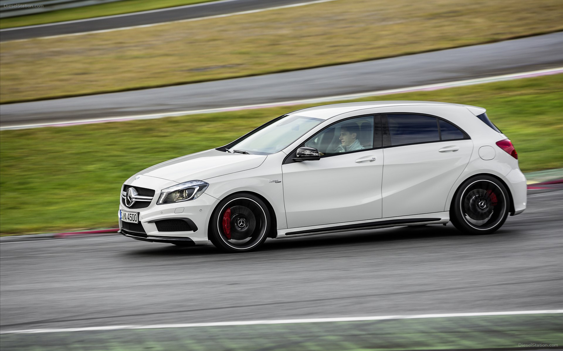 Mercedes-Benz A45 AMG 2014