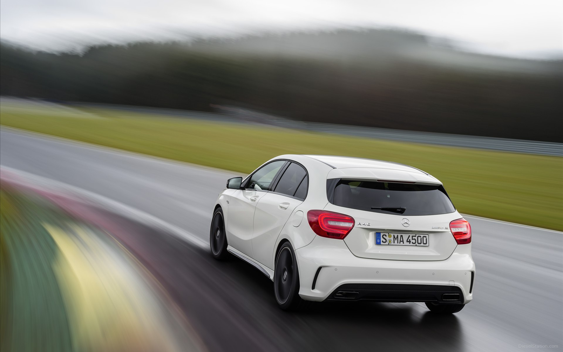 Mercedes-Benz A45 AMG 2014