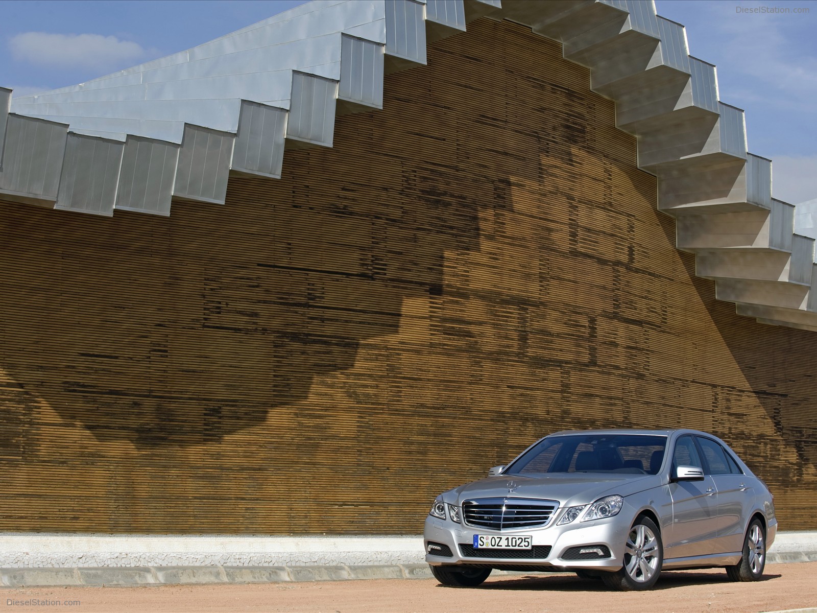 All New 2010 Mercedes Benz E Class