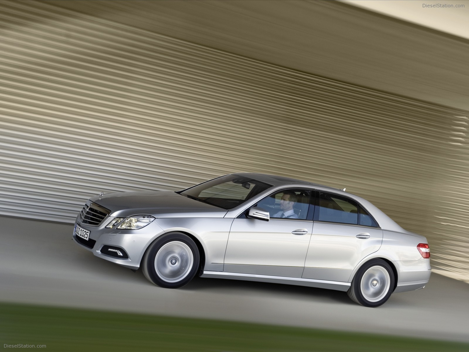 All New 2010 Mercedes Benz E Class