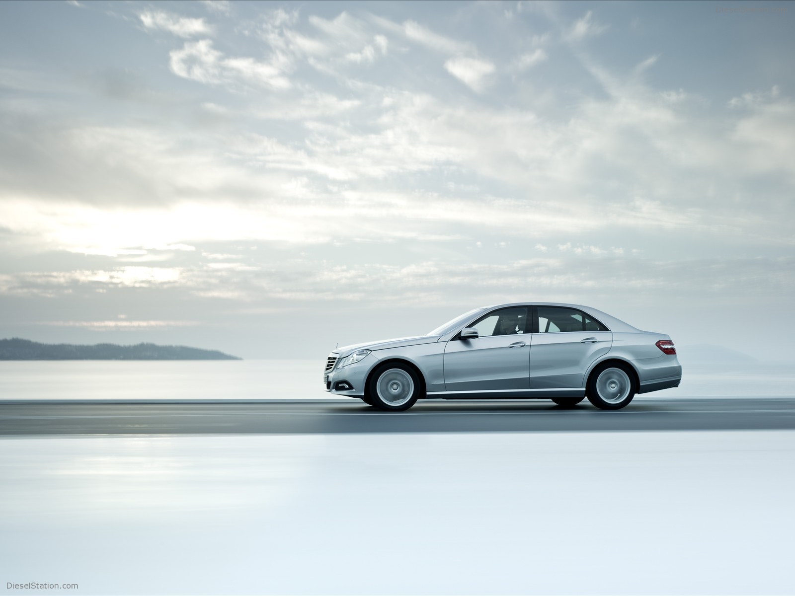 All New 2010 Mercedes Benz E Class