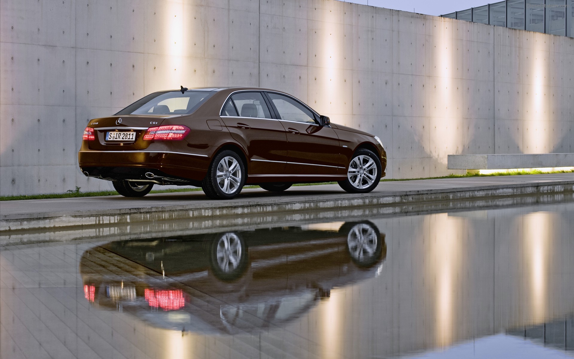 All New 2010 Mercedes Benz E Class