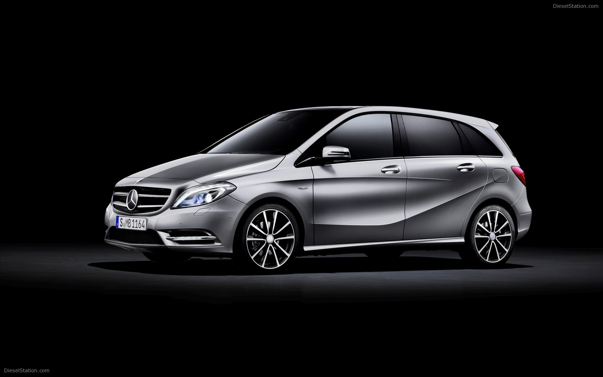 Mercedes-Benz B-Class 2012