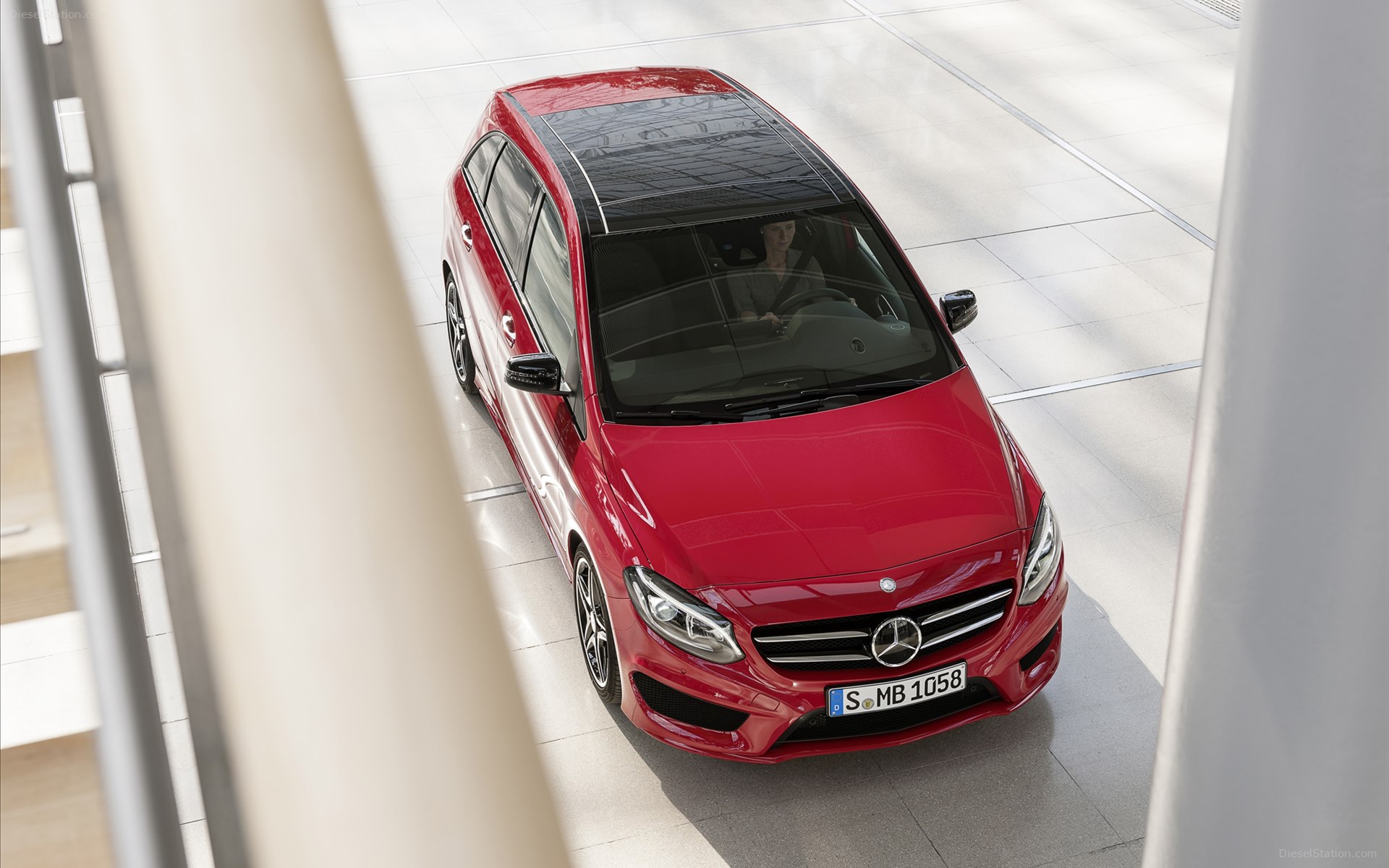 Mercedes-Benz B-Class 2015