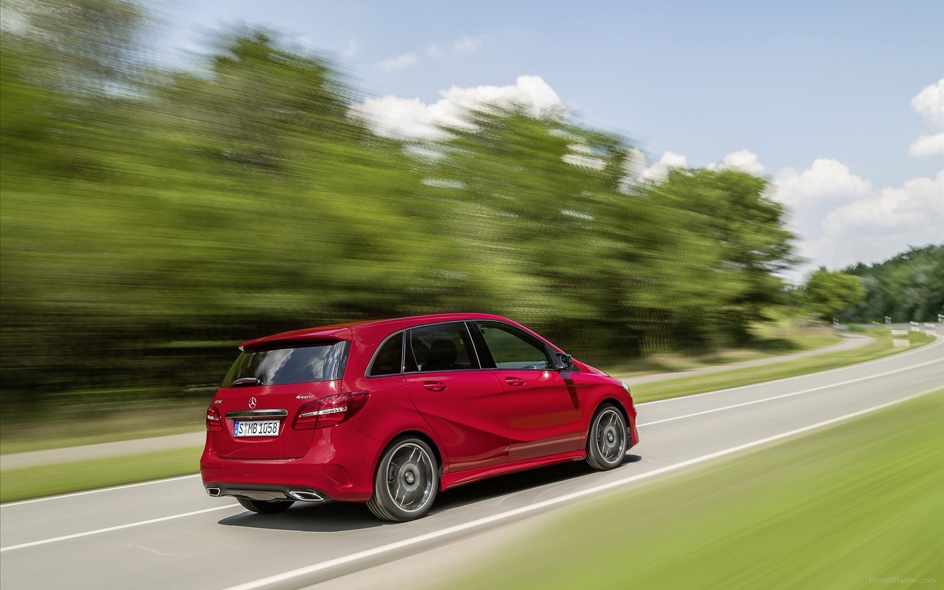 Mercedes-Benz B-Class 2015