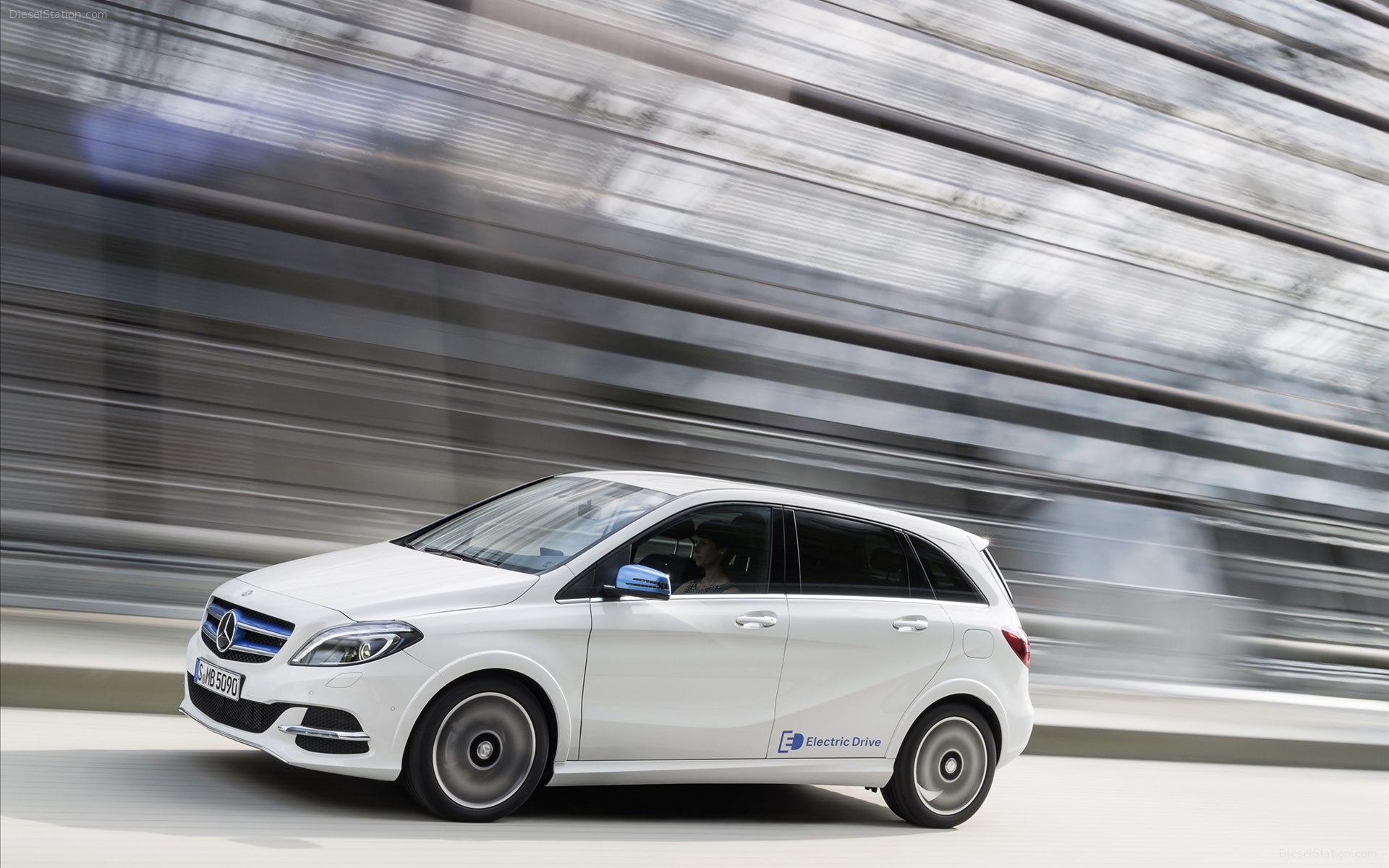 Mercedes-Benz B-Class 2015