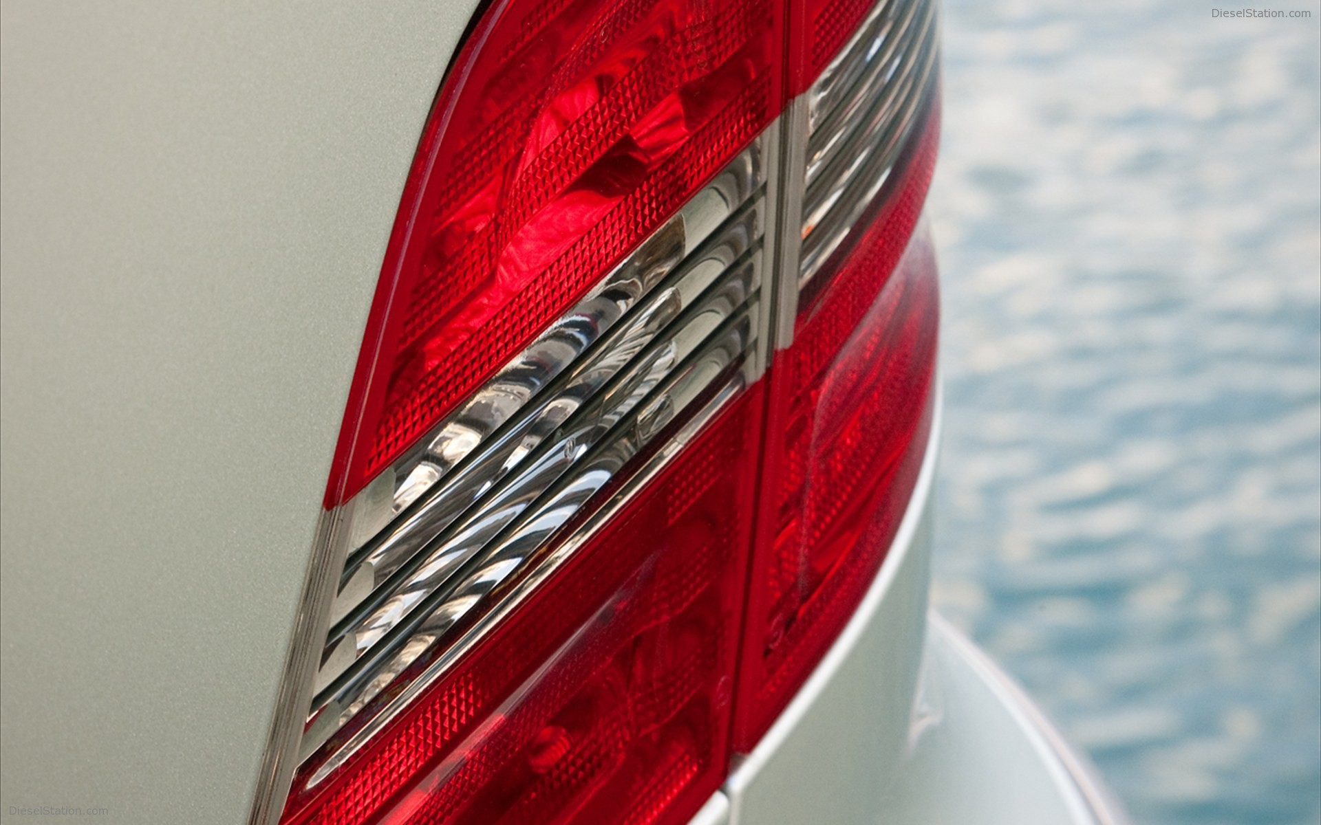 Mercedes Benz B-Class F-CELL