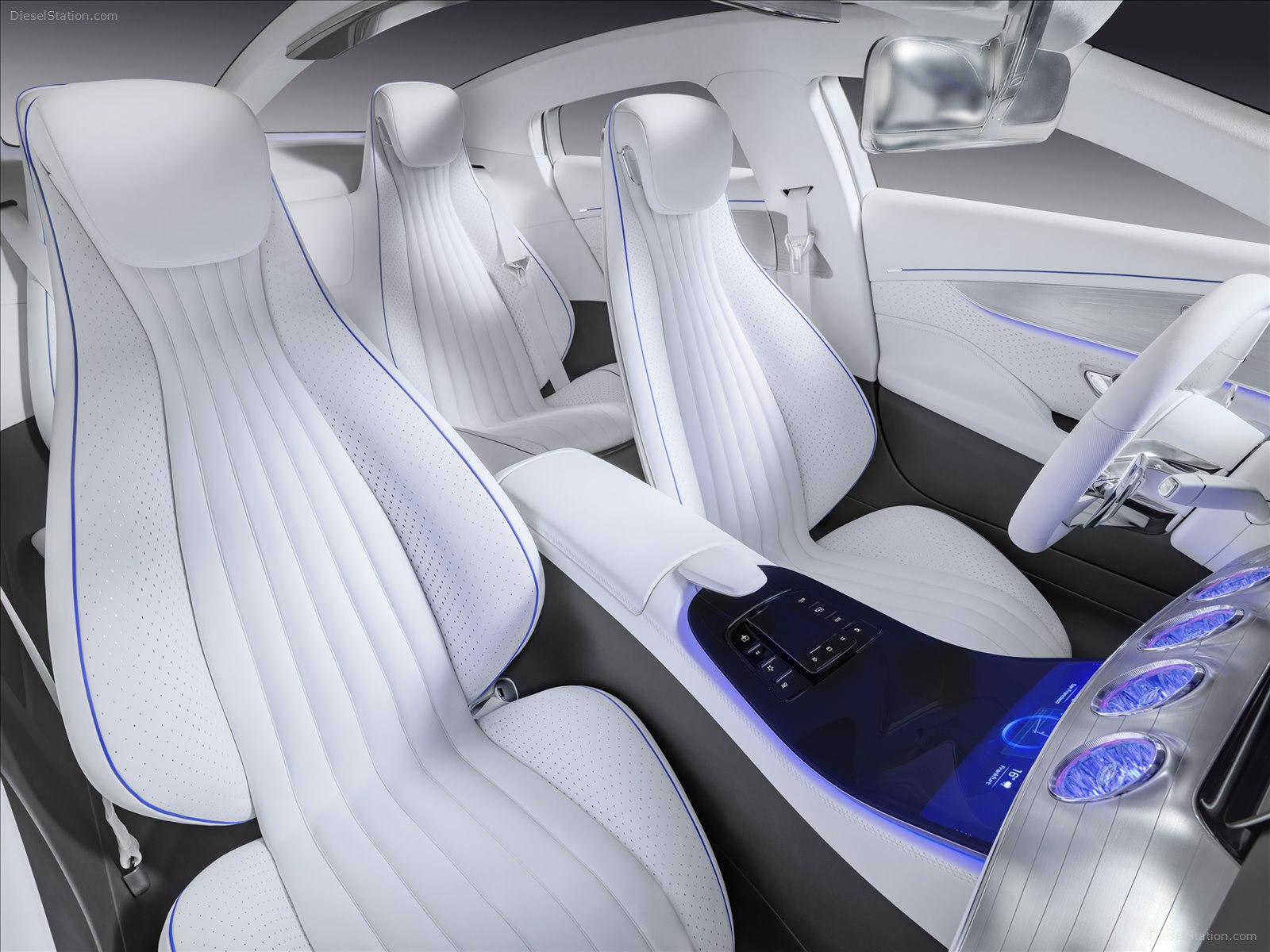 Mercedes Benz IAA Concept 2016