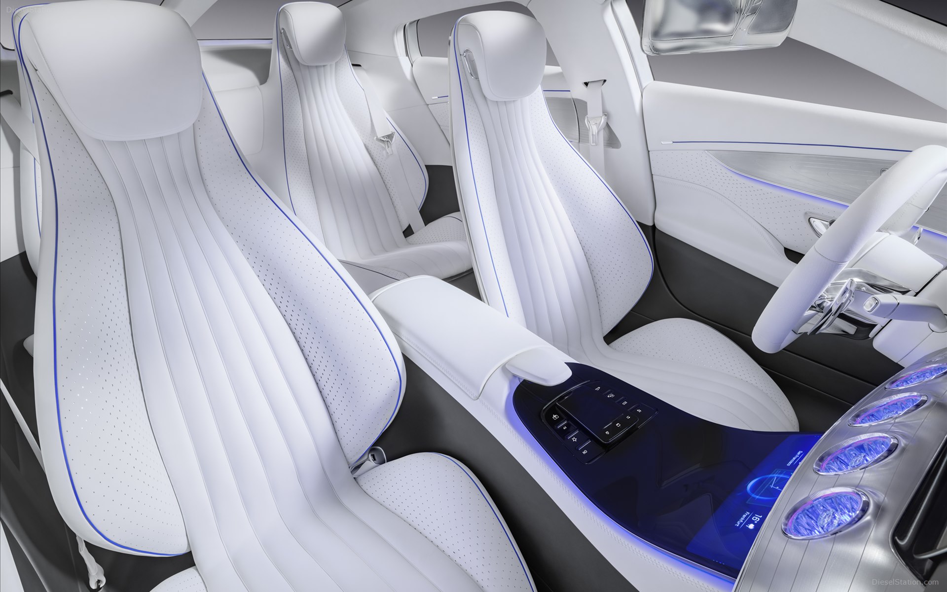 Mercedes Benz IAA Concept 2016