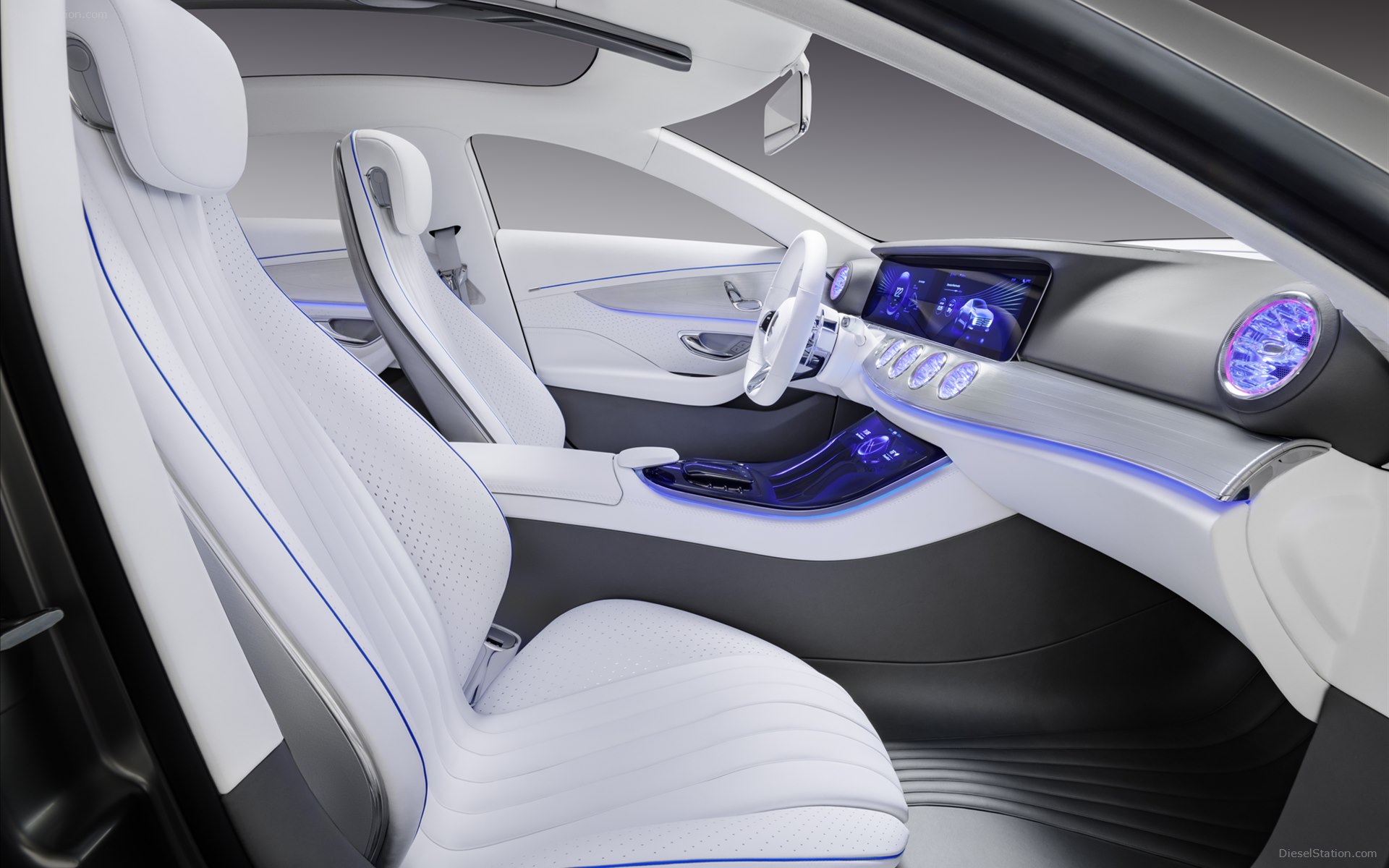 Mercedes Benz IAA Concept 2016
