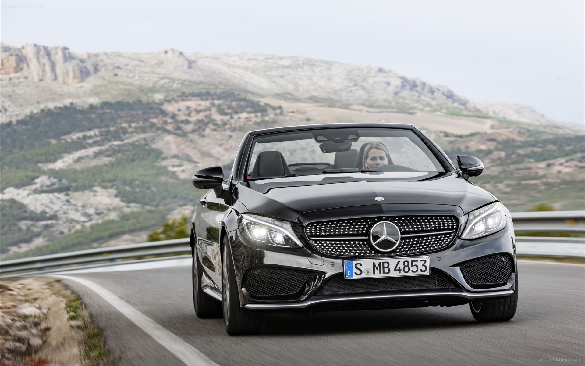 Mercedes-Benz C43 AMG 4Matic Cabriolet 2017 Mercedes-Benz C43 AMG 4Matic Cabriolet 2017