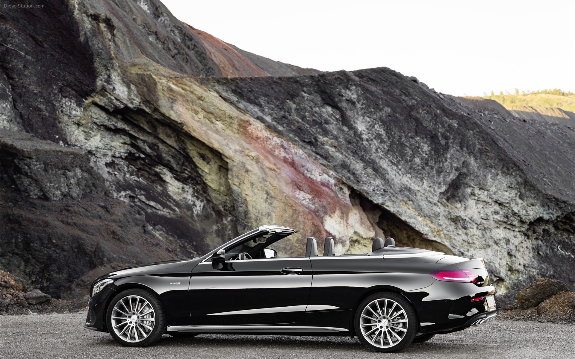 Mercedes-Benz C43 AMG 4Matic Cabriolet 2017 Mercedes-Benz C43 AMG 4Matic Cabriolet 2017