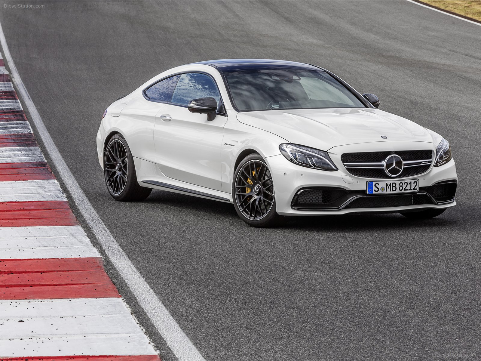 Mercedes-Benz C63 AMG Coupe 2017
