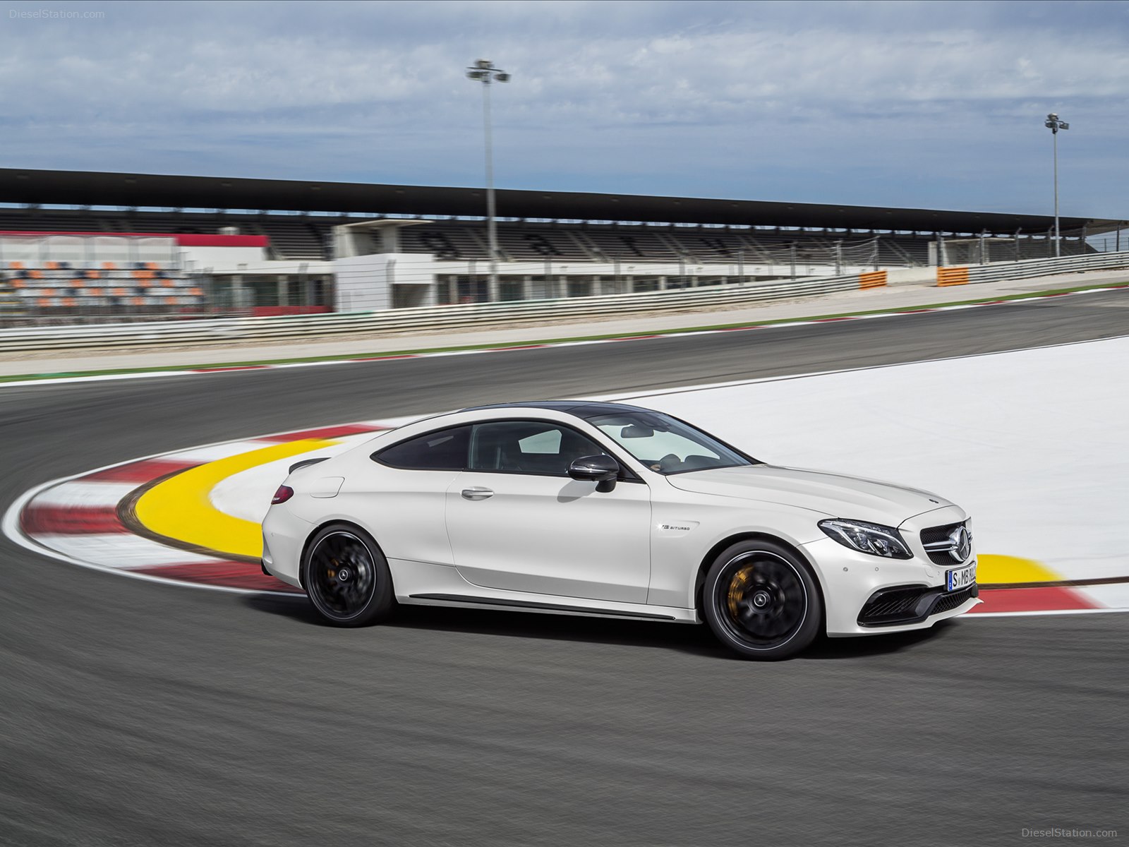 Mercedes-Benz C63 AMG Coupe 2017