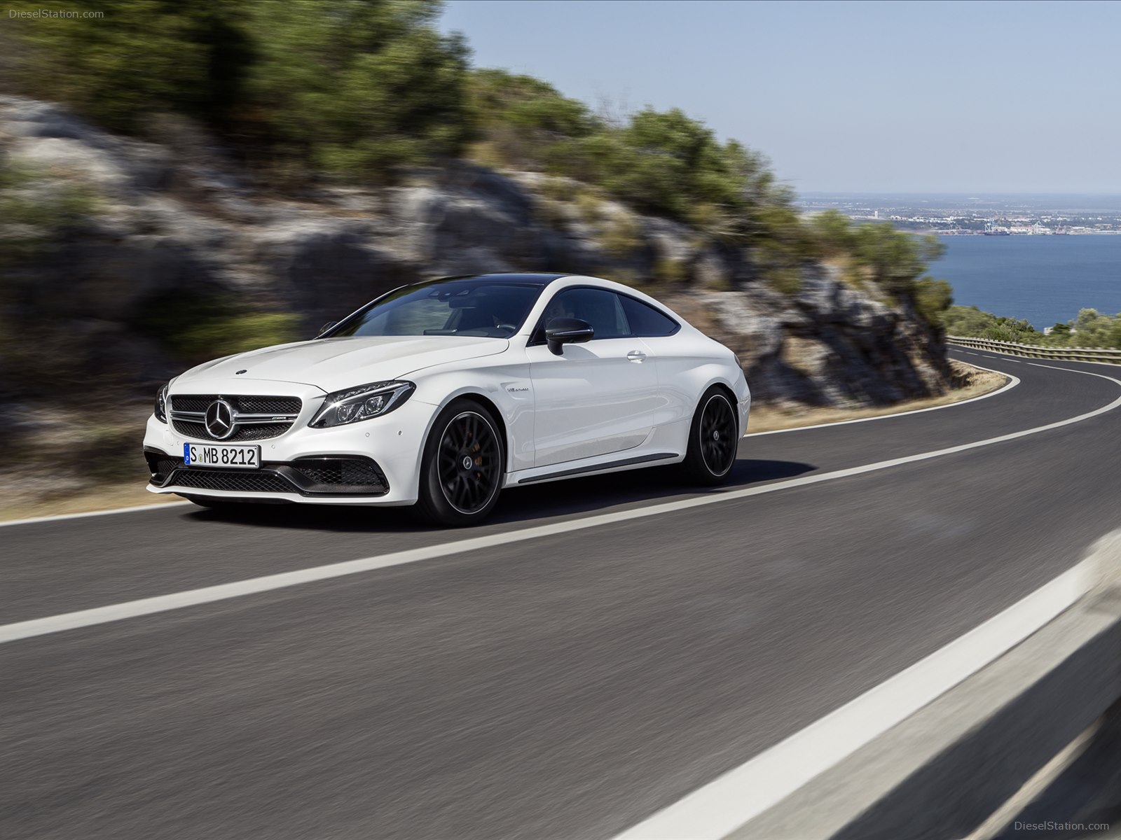 Mercedes-Benz C63 AMG Coupe 2017