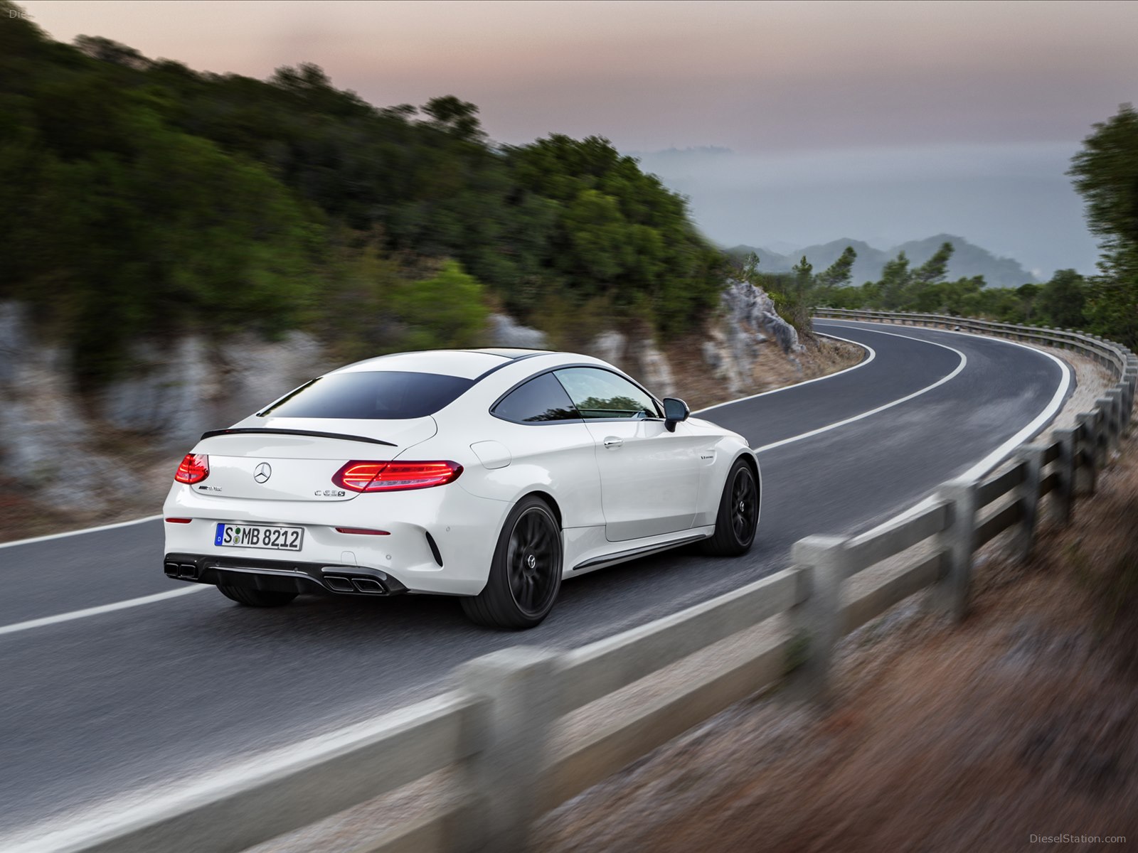 Mercedes-Benz C63 AMG Coupe 2017