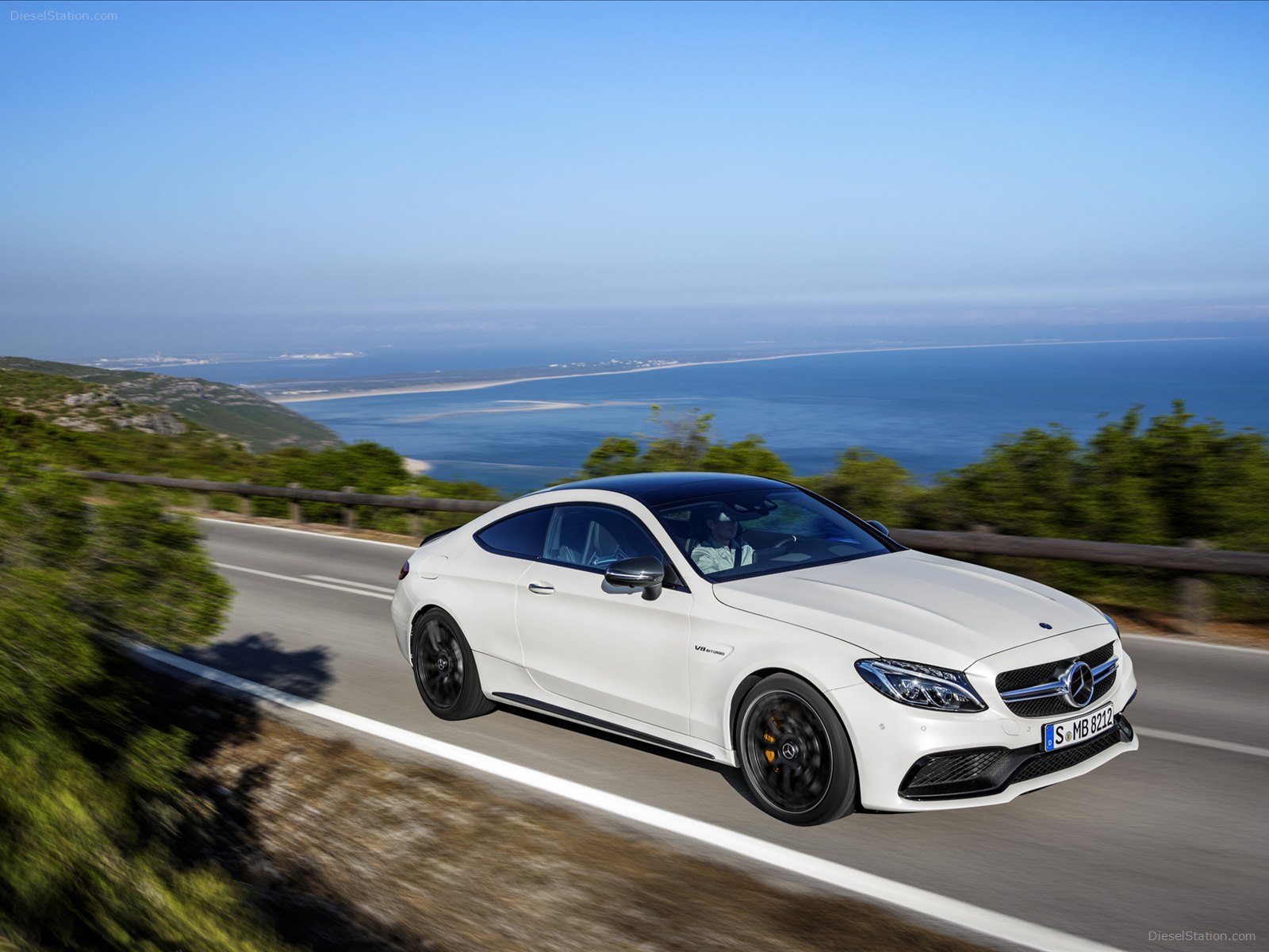 Mercedes-Benz C63 AMG Coupe 2017